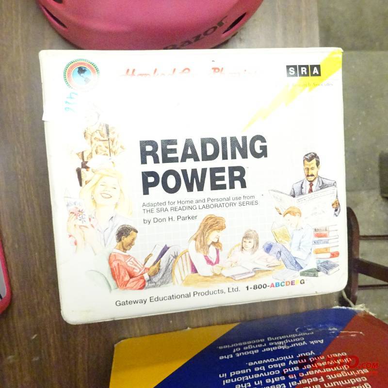 lot 426 image: Hooked on phonics