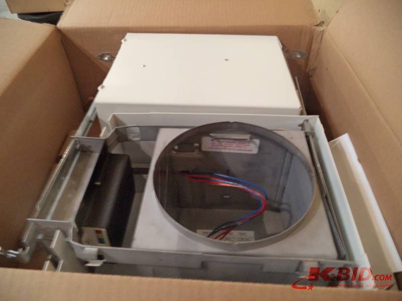 lot 32 image: Prescolite Litebox