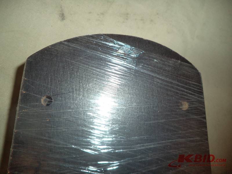 lot 48 image: Fan Blades