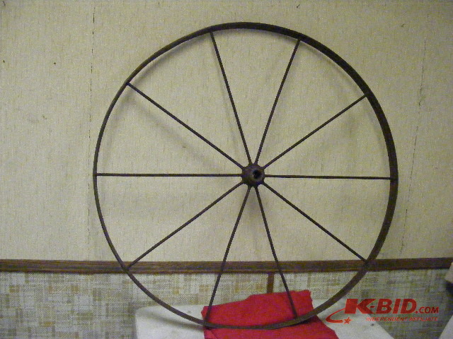 lot 63 image: Wagon Wheel