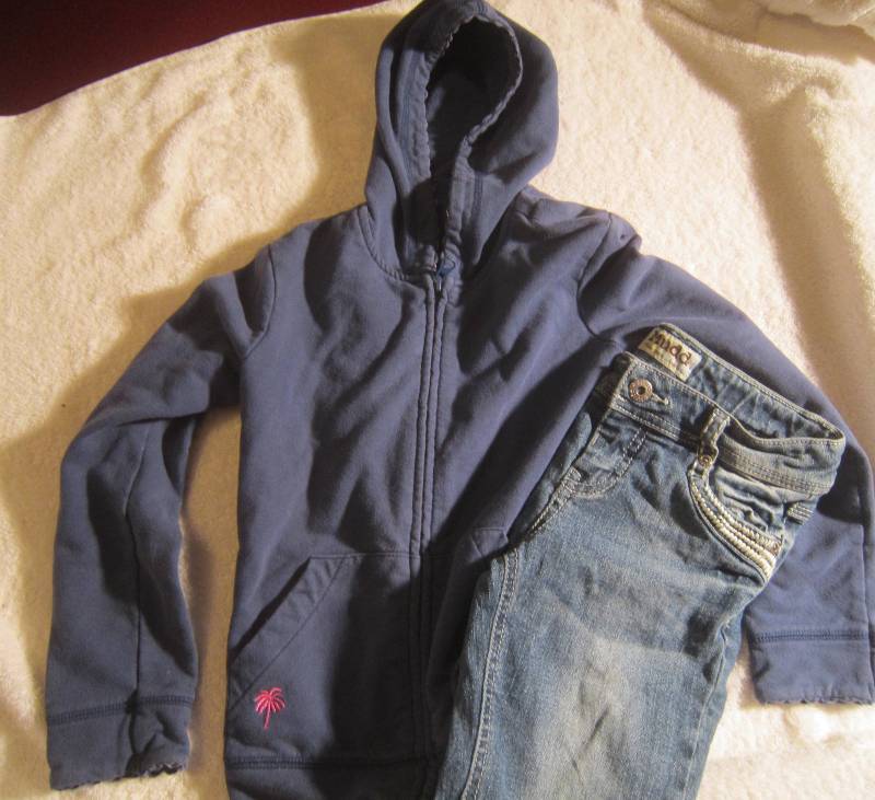 Lilly Blue Sweatshirt Zipper - Size 8 and Blue Jean with White - Size 8
