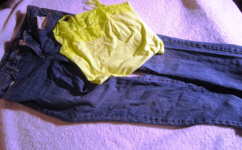 Zenana Outfitters Neon Yellow Camisole Size S and Old Navy Blue Jeans Hole in Back pocket - Size 12