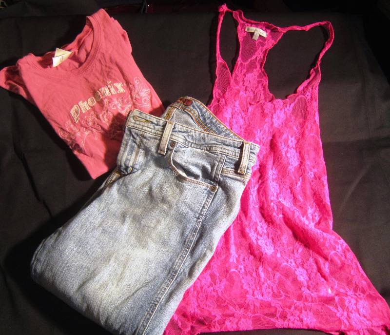 Teen - Charlotte Russe Pink Lace Top - Size Sm, LEI Jeans Size 11, Pink Top