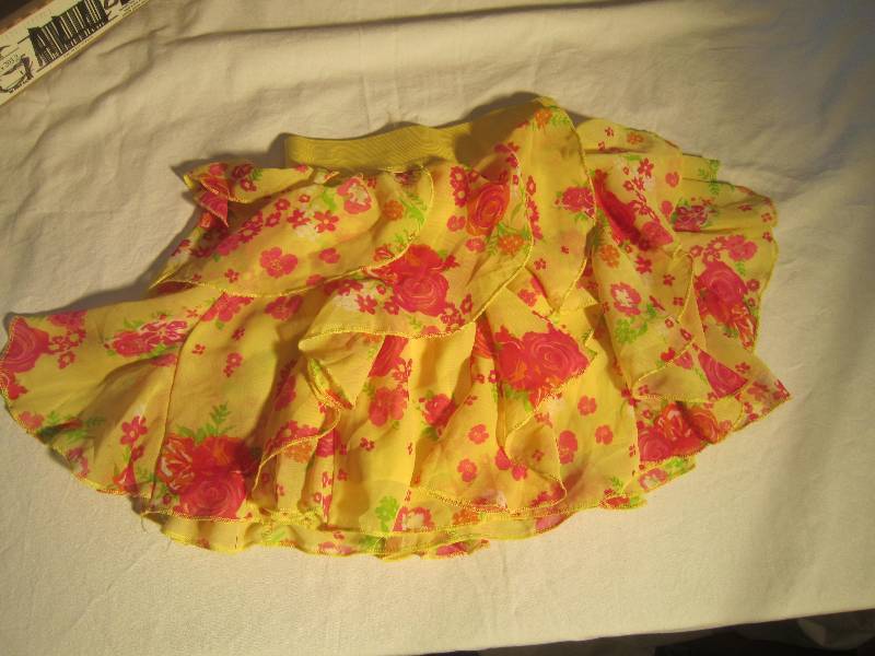 Yellow Skirt,  Size- 78, Brand - Lip gloss