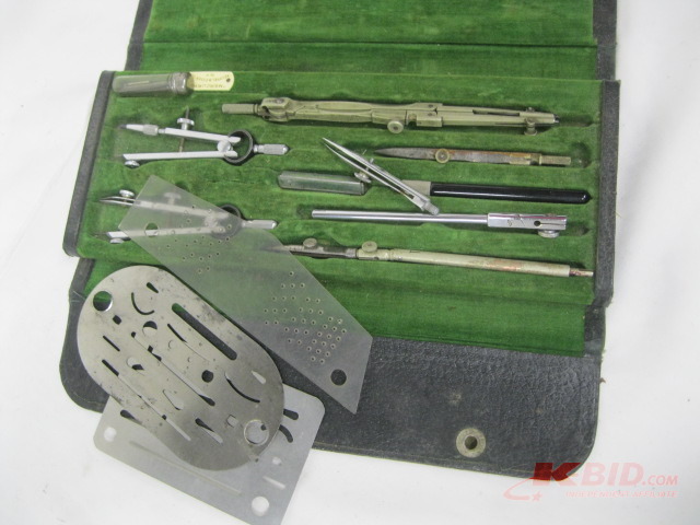 Vintage Art Set