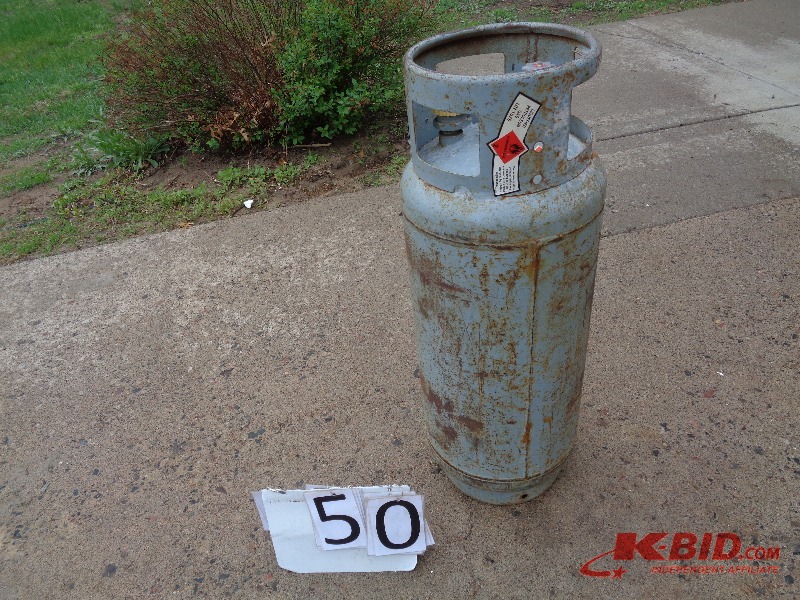 Steel Fork Lift Propane Tank.