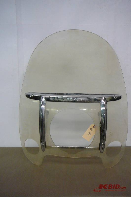 lot 13 image: Bike Windshield Tourer