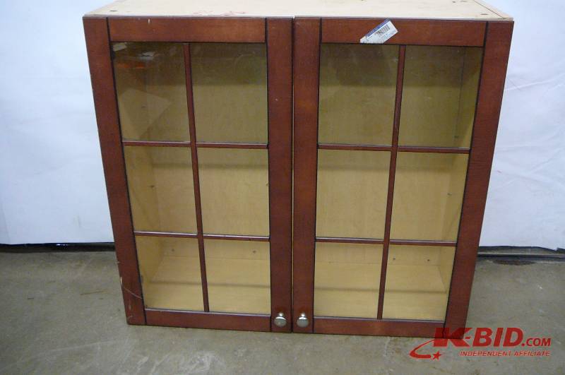 lot 23 image: Wall Cupboard