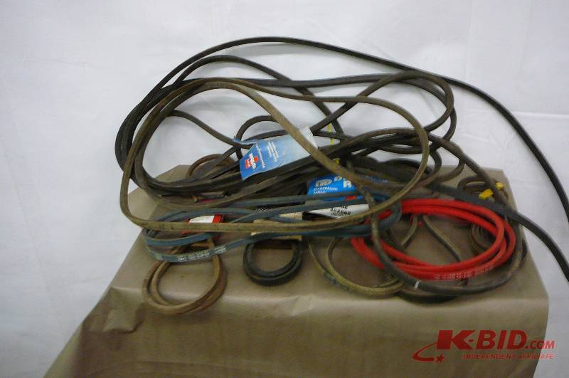 lot 61 image: Lot of V Belts
