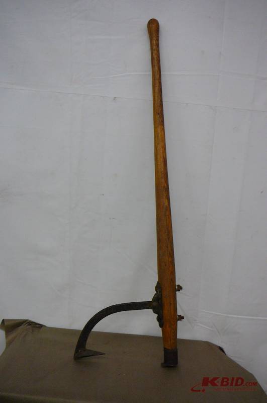 lot 88 image: Log Roller