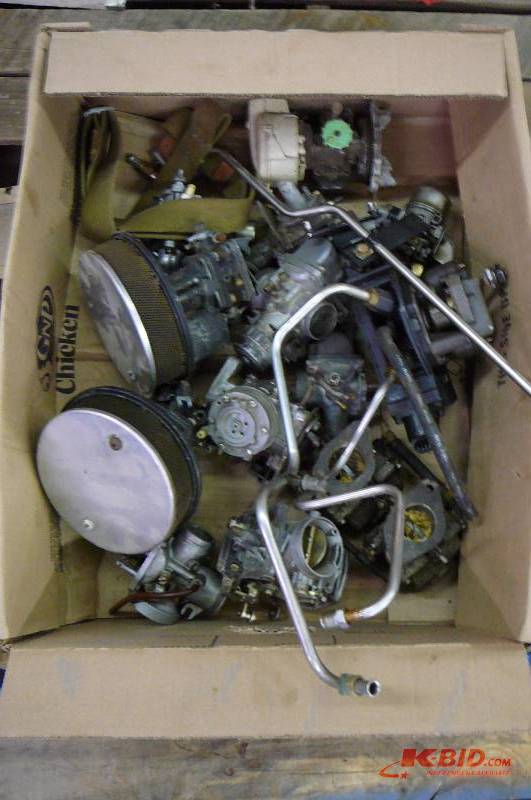 lot 136 image: Lot of Carbs Aluminum