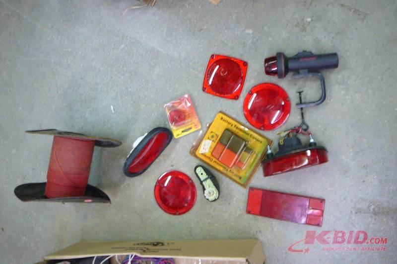 lot 137 image: Lot of Electrical