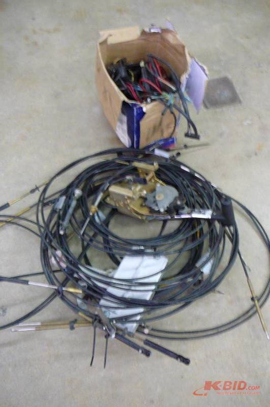 lot 152 image: Lot of Cables and wiring