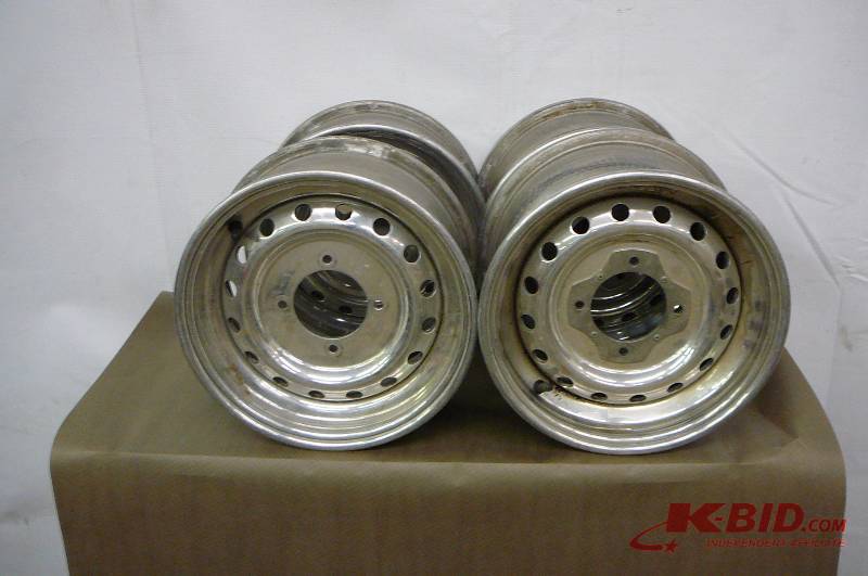 lot 203 image: 4 Hole Set of Alum Rims