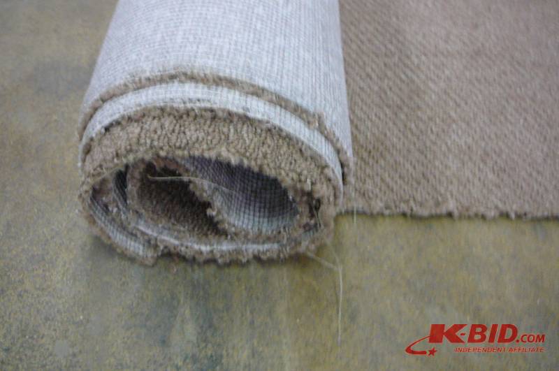 lot 233 image: Roll of Carpet 84 x 96