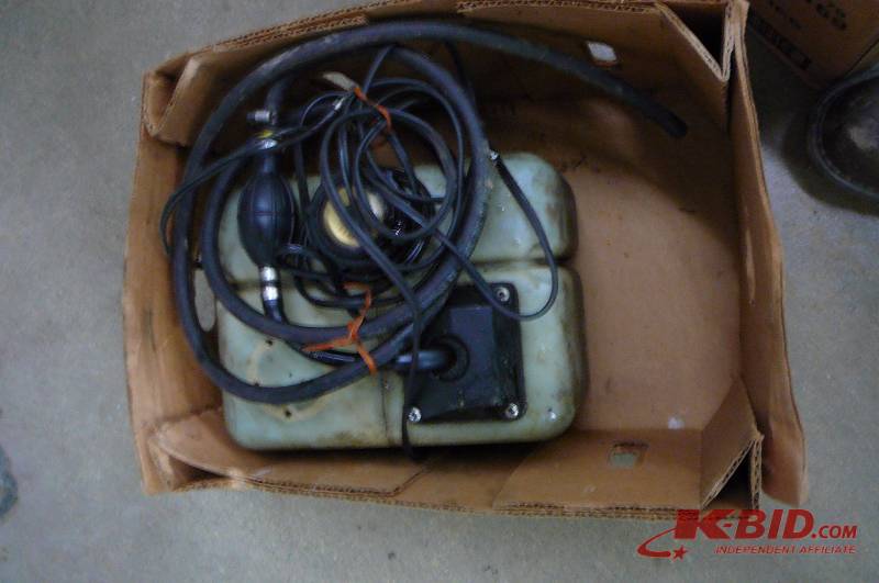 lot 216 image: Oil Tank and Hose & Wiring Used