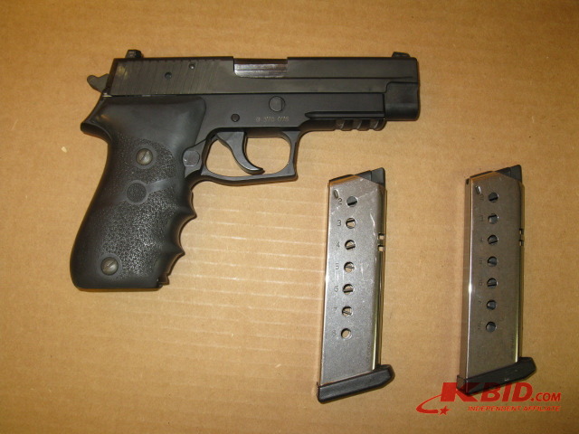 Sig Sauer P220 Semi-auto Pistol