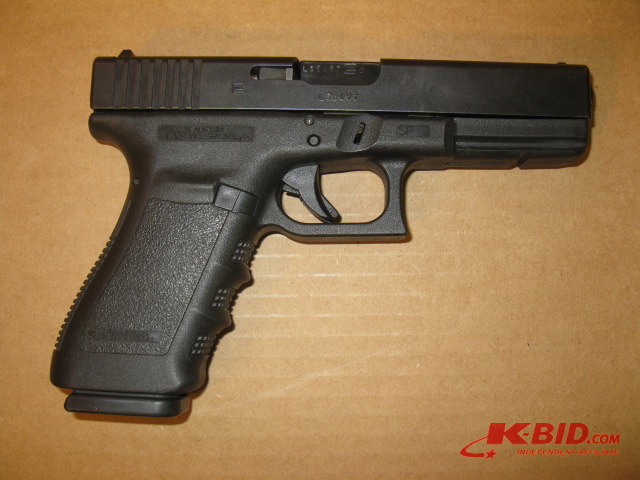 Glock G21 Gen 3 Semi-auto pistol