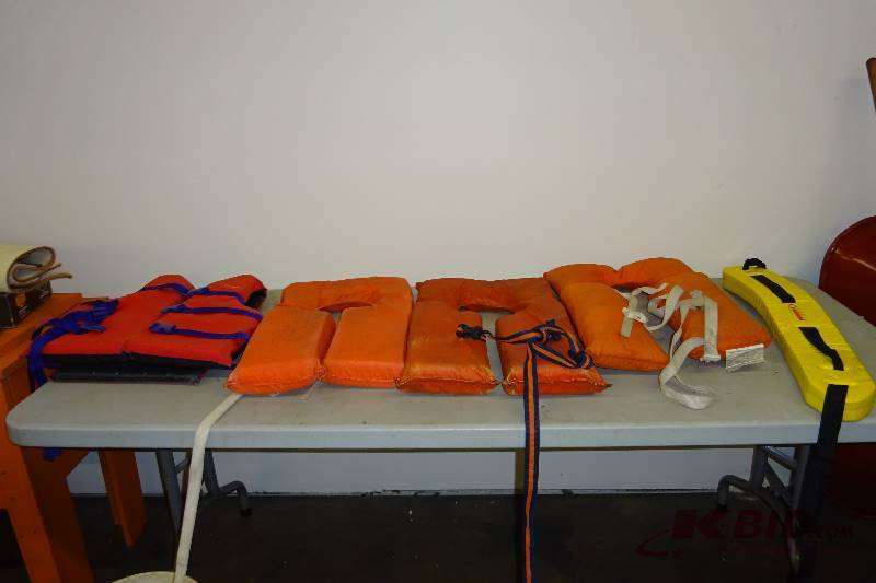 Life jackets and vests