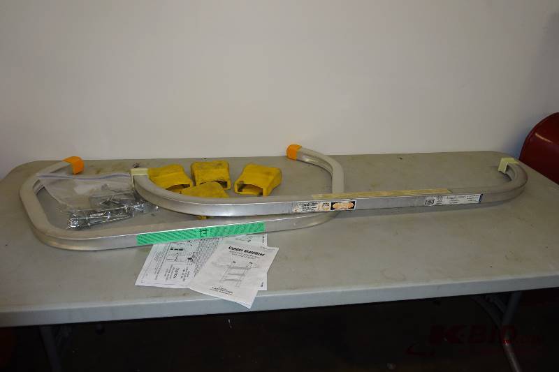 Ladder stabilizers and ladder boots