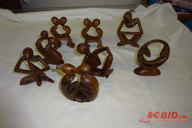 Lot of variety of wooden statues