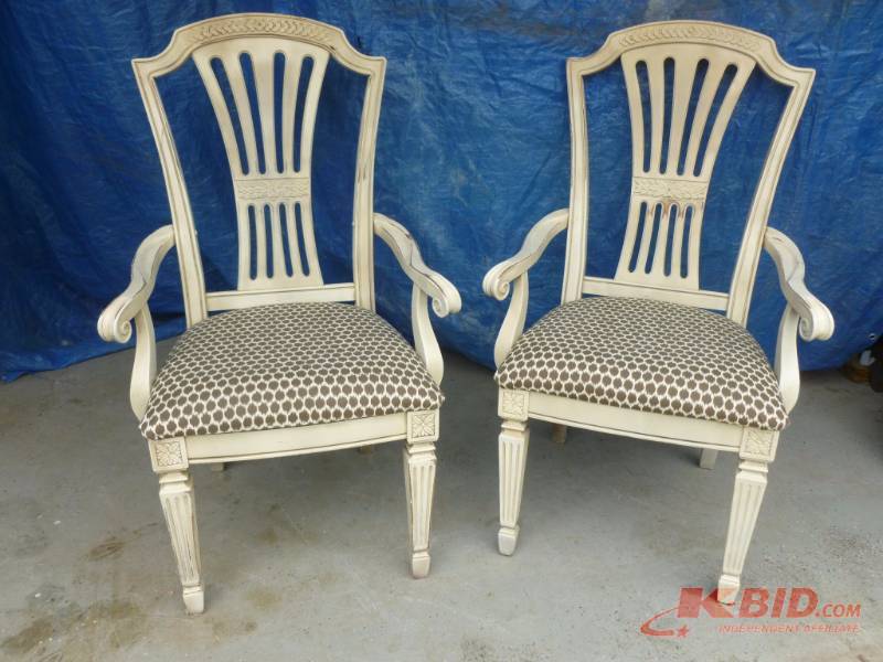 lot 31 image: Dining Room Chairs