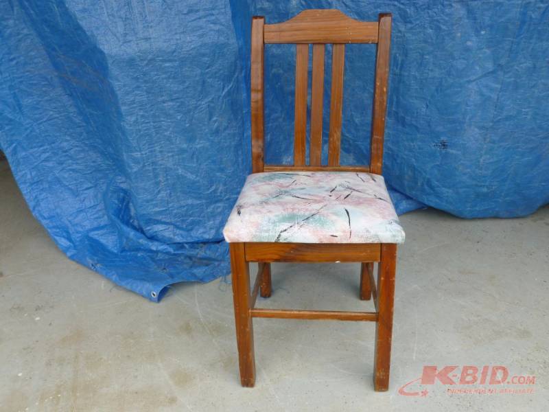 lot 56 image: Vintage Chair