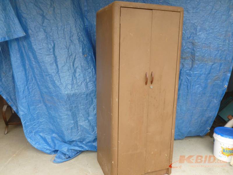 lot 72 image: Vintage Metal Closet