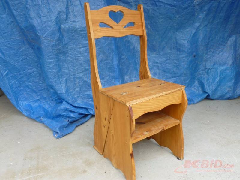 lot 77 image: Wooden Ladder Chair