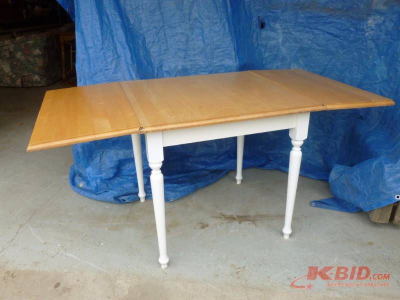 lot 97 image: Maple Drop Leaf Table
