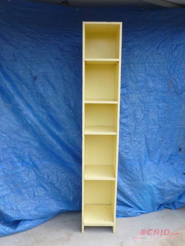 lot 73 image: Chimney Shelf