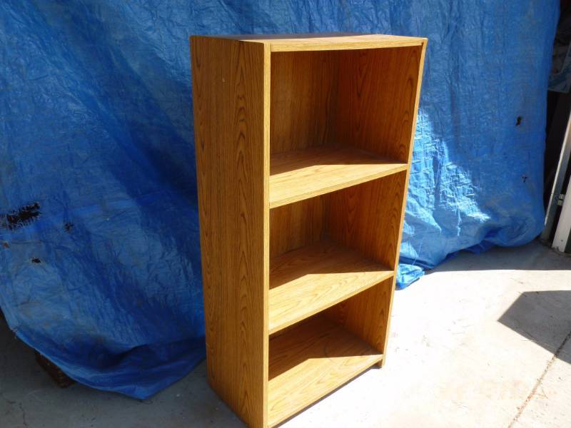 lot 166 image: Book Shelf