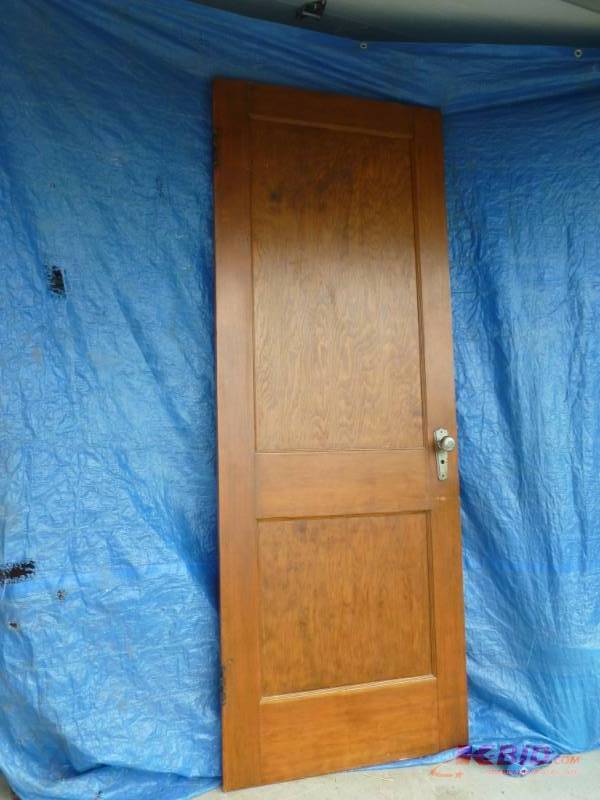 lot 176 image: Vintage Door