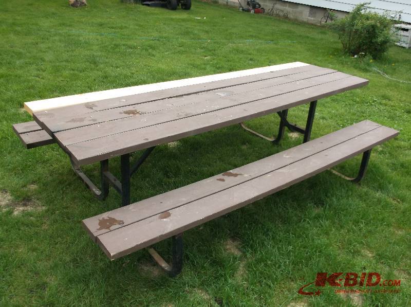 Picnic Table