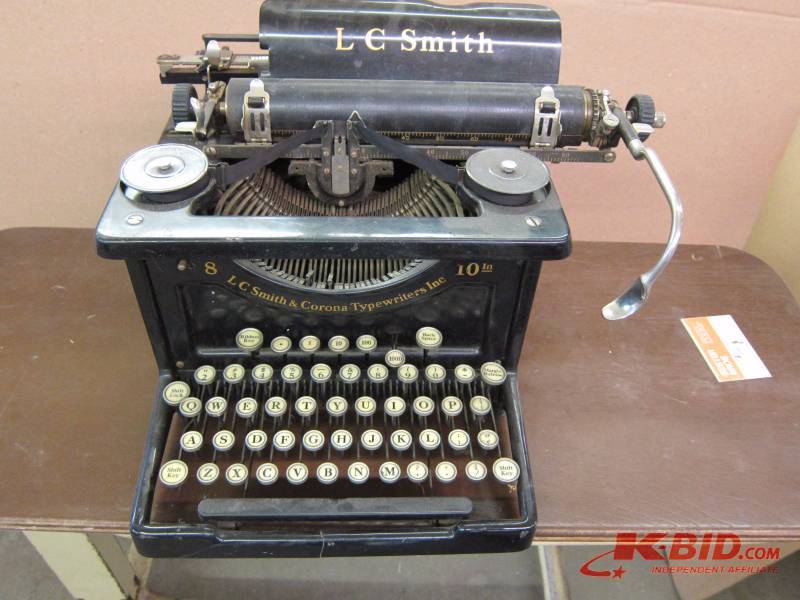 Vintage Typewriter