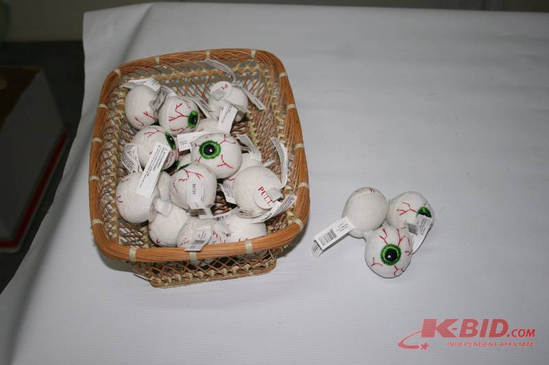 Basket of Plush vibrating eyes