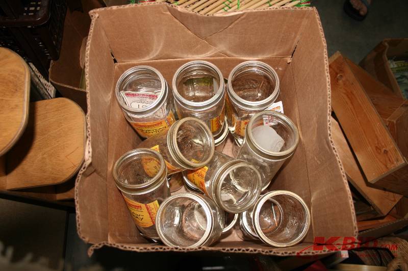 18 Glass Jars