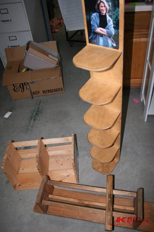 Miscellaneous Wood display pieces
