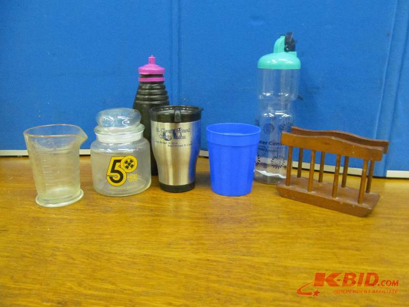 lot 89 image: Water Bottles