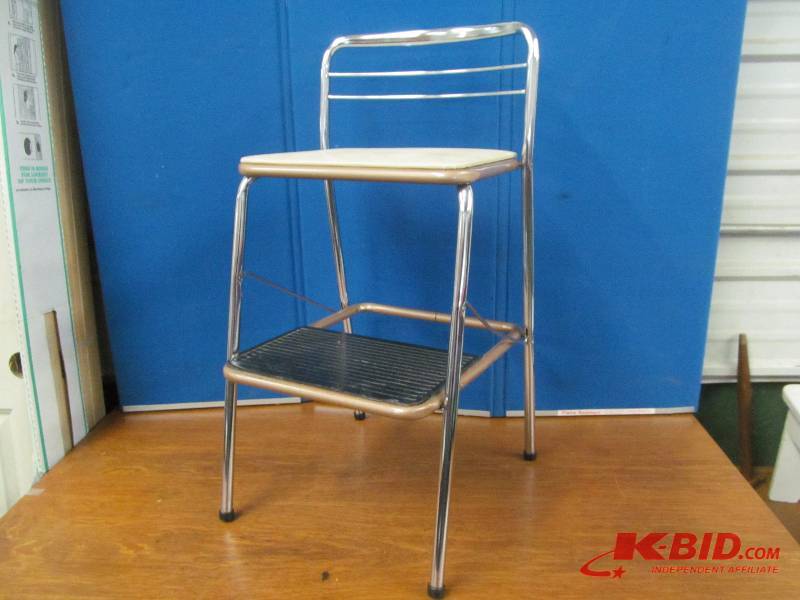 lot 2 image: Vintage