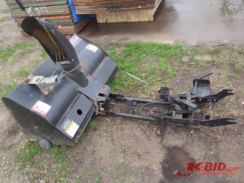 lot 154 image: Snow Blower