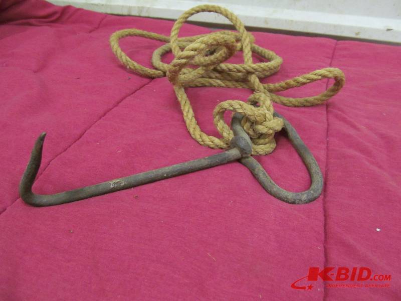 lot 160 image: Bale Hook