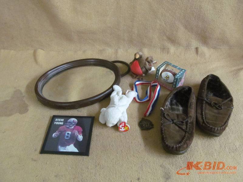 lot 174 image: Dcor