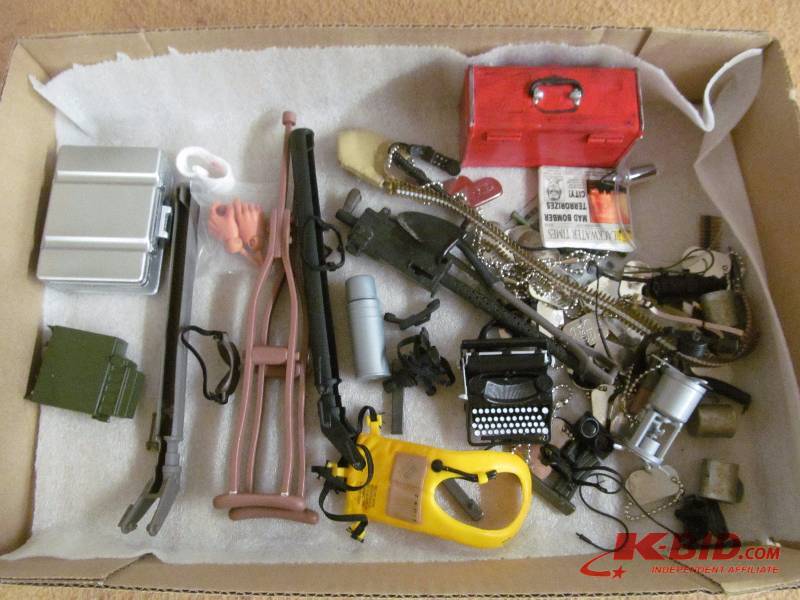 lot 194 image: GI Joe Accessories