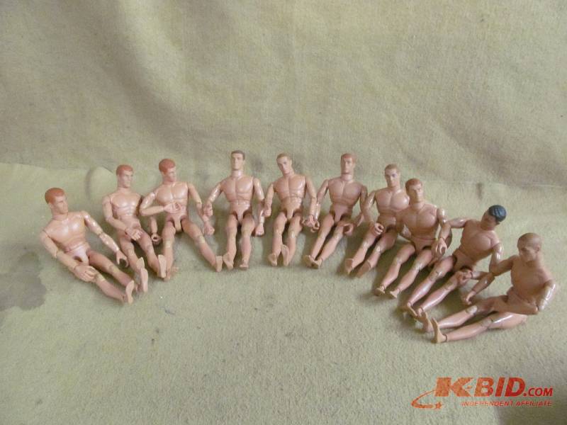 lot 198 image: GI Joe dolls