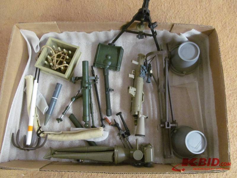 lot 199 image: GI Joe Accessories