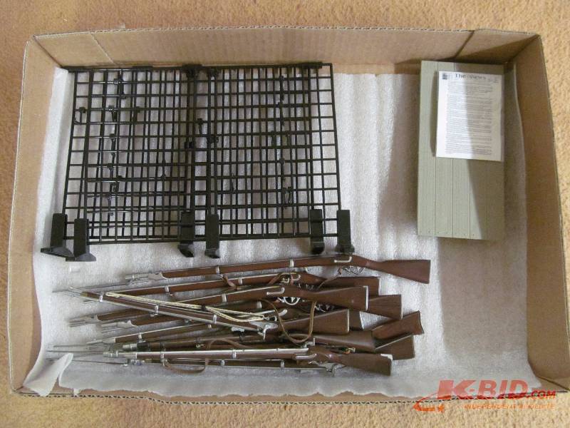 lot 200 image: GI Joe Accessories