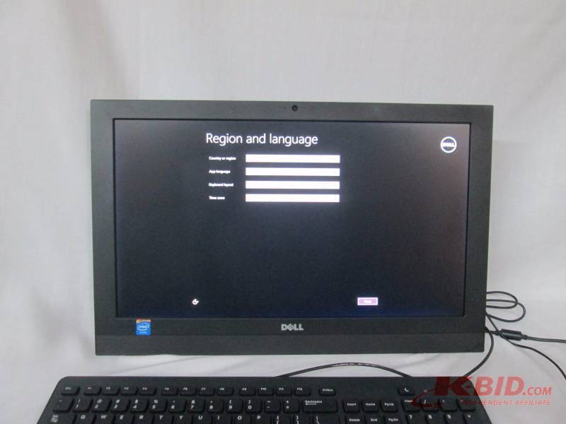 lot 1 image: Dell Inspiron 19.5 All-in-One Desktop Computer