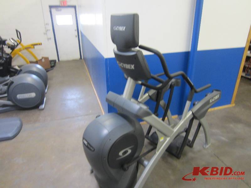 lot 5 image: Cybex 750 A Arch Trainer.