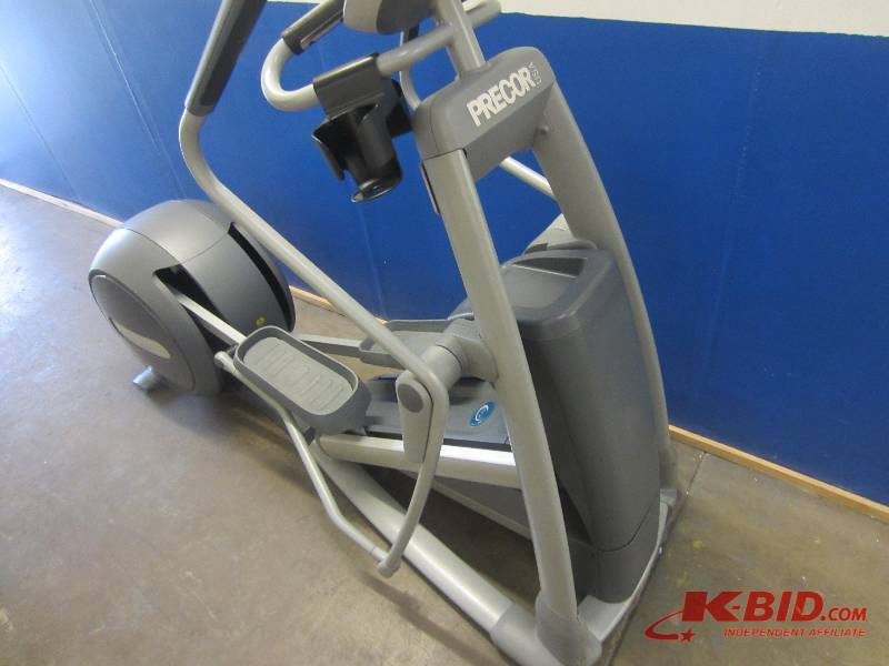 lot 4 image: Precor 546i Elliptical.  Incline elliptical.  Reconditioned